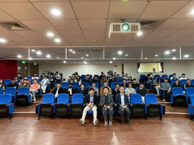 LINE_ALBUM_2025.11.26_251126_8