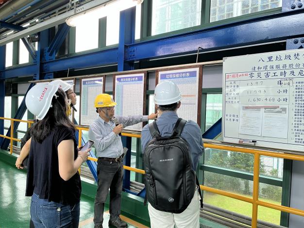 D16F087B-9DA1-42C7-88CA-122DEAA8A5AA