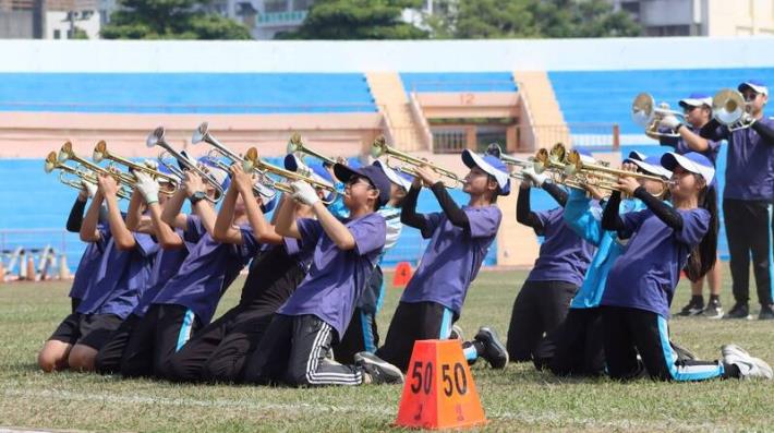 「全國學生音樂比賽」逾4.8萬人次參與，圖為嘉義市立南興國中的行進管樂。（圖由教育部提供）