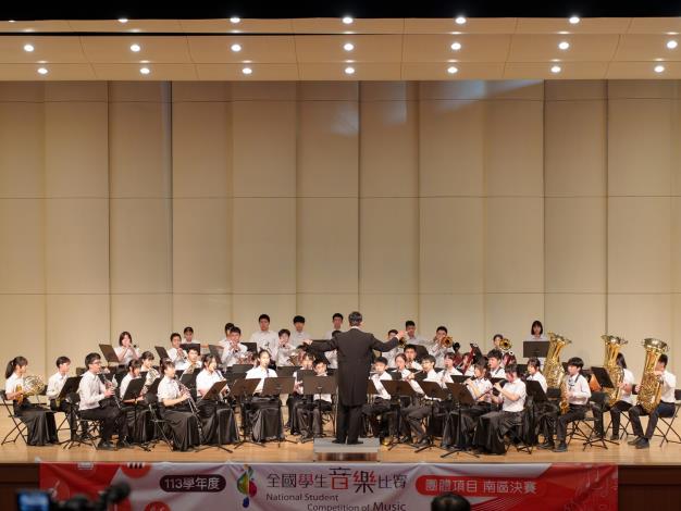 4b94b1bb-bf17-4cd2-9428-6f09e7c88079